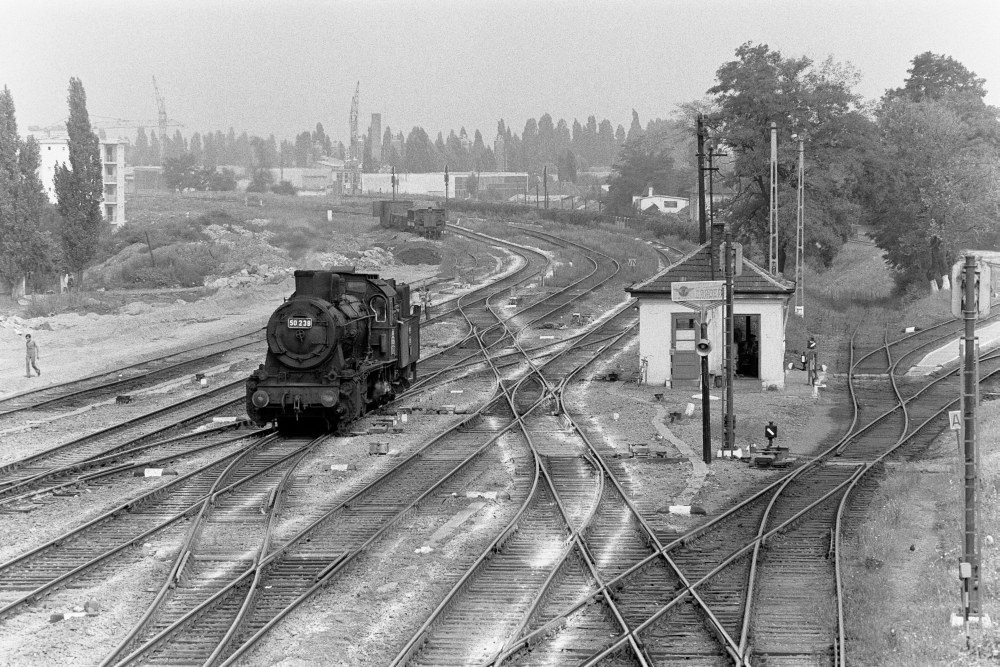 http://images.bahnstaben.de/HiFo/00038_Interrail 1982 - Teil 13  Orientexpress und Oradea/6333613861303935.jpg